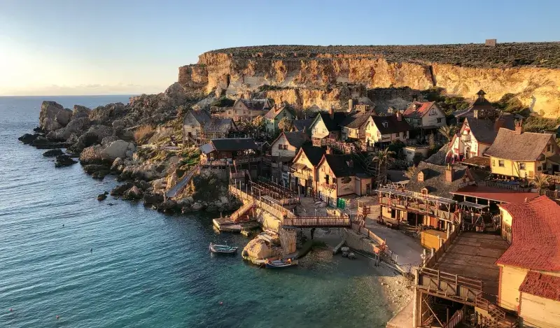 Popeye Village, Popeye Falu