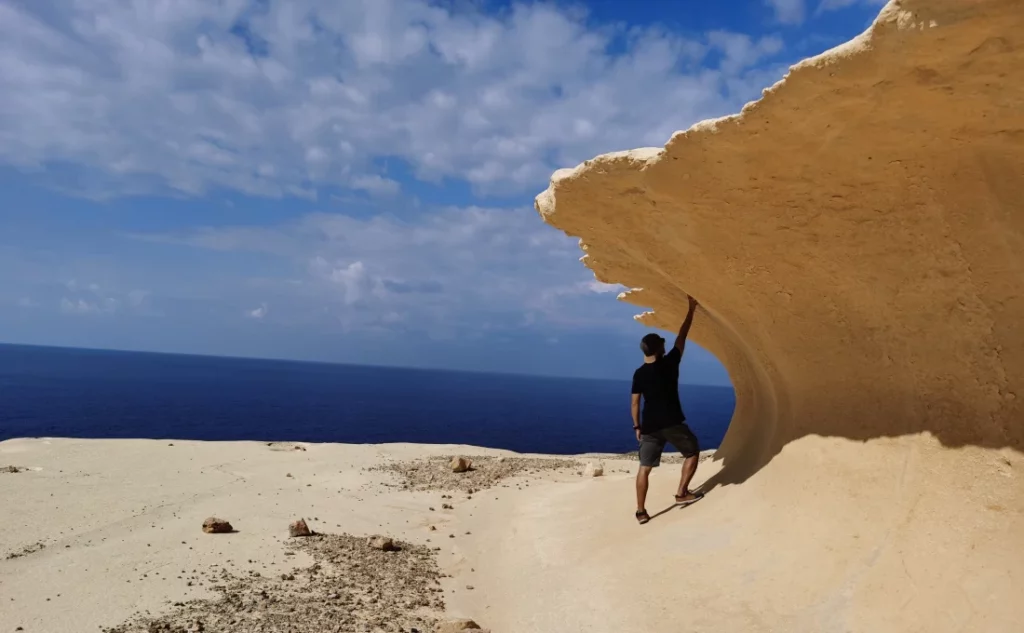 Gozo sziget Wied il-Mielah sziklák