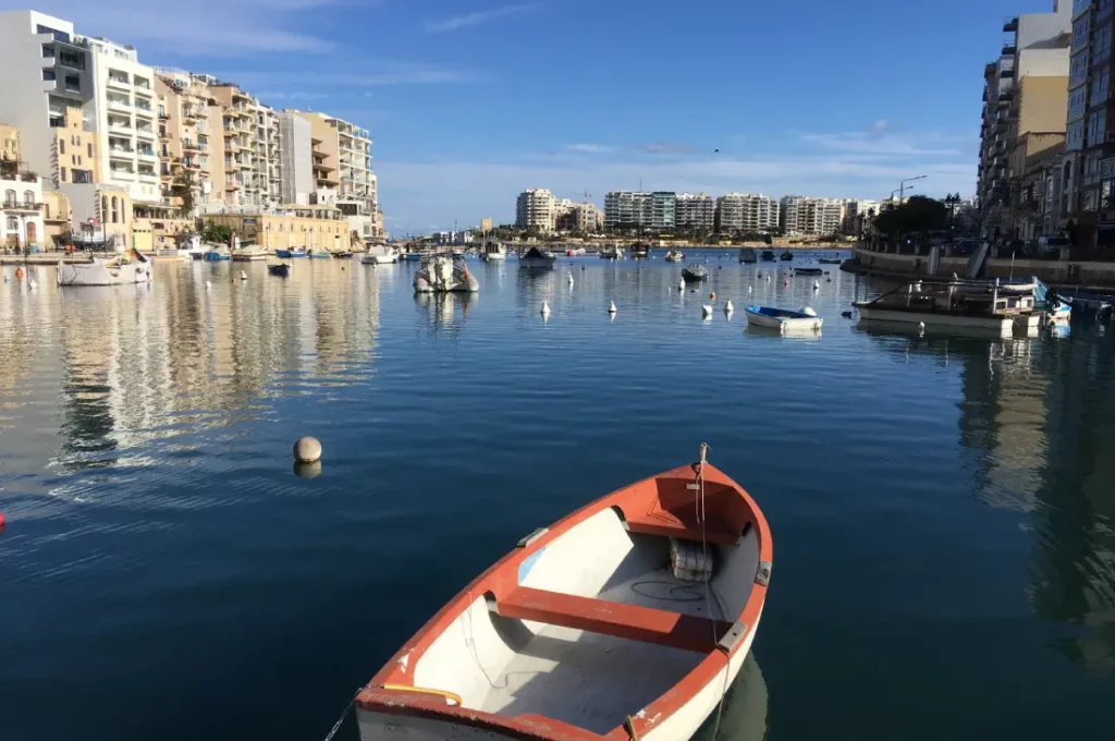 Spinola Bay 1